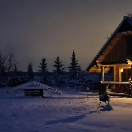 Romantic At Loghouse Vaeiketeemaja *