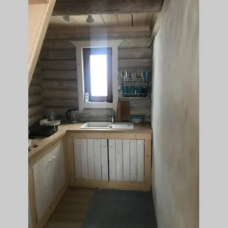 Romantic At Loghouse Vaeiketeemaja Chalet Uksnurme