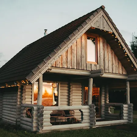 Romantic At Loghouse Vaeiketeemaja Chalet Uksnurme