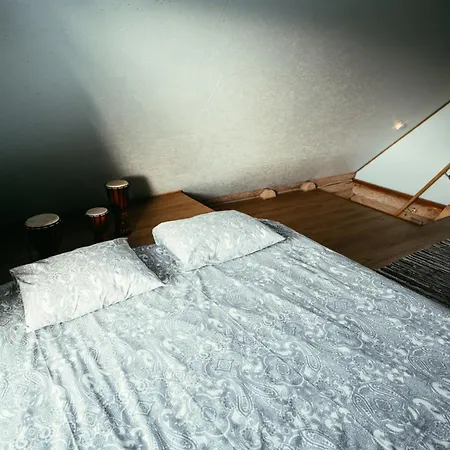 Chalet Romantic At Loghouse Vaeiketeemaja Uksnurme
