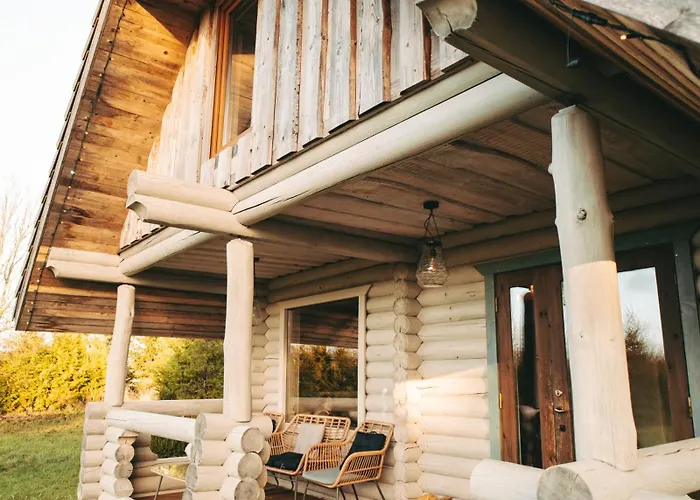 Romantic At Loghouse Vaeiketeemaja *