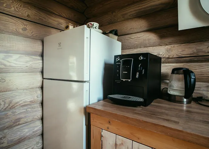 Romantic At Loghouse Vaeiketeemaja * Uksnurme